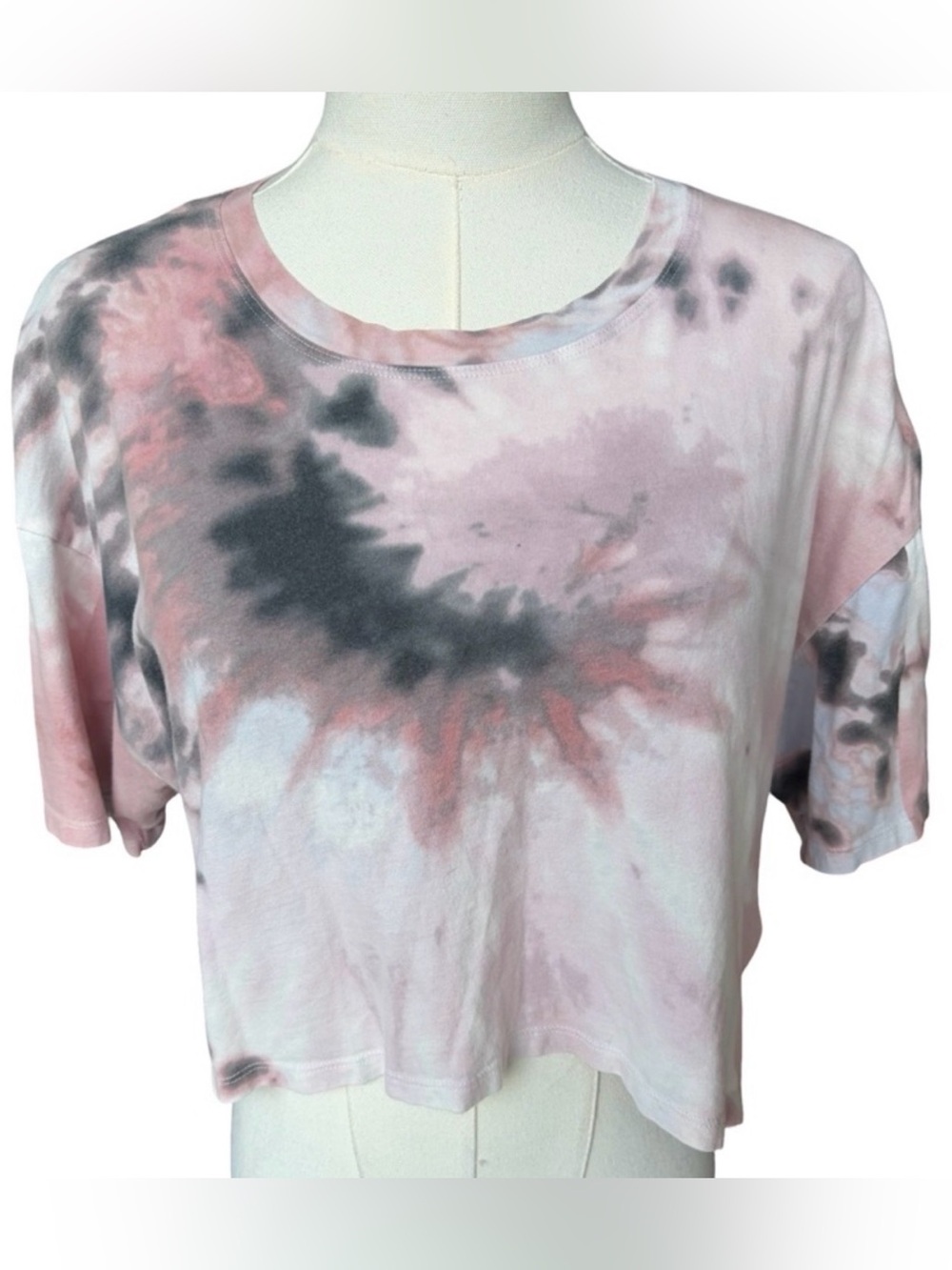 VGUC Hollister Pink & Gray Tie-Dye Short Sleeve Crop Top T Shirt Medium